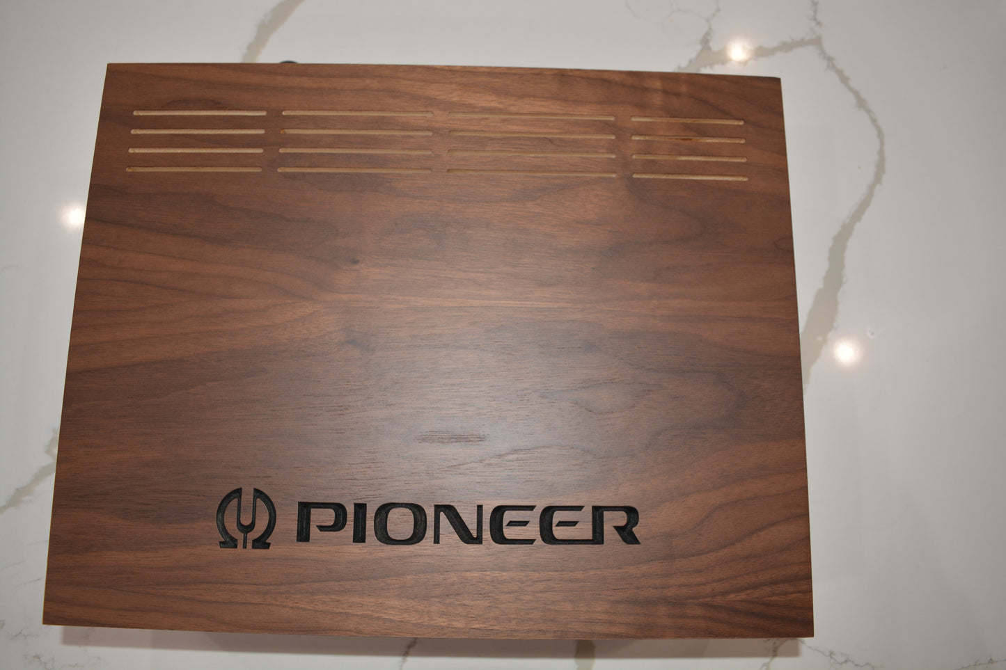 Custom Walnut Wood Case for Pioneer SG-9500 Equalizer