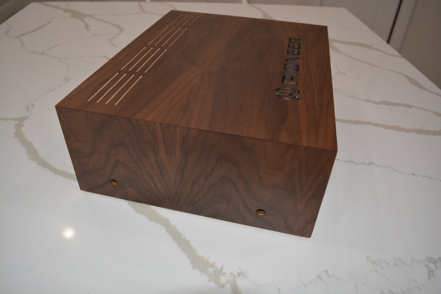 Custom Walnut Wood Case for Pioneer SG-9500 Equalizer