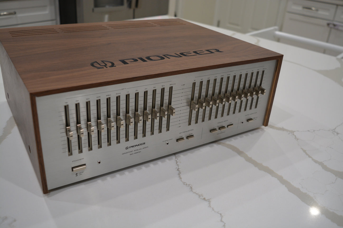 Custom Walnut Wood Case for Pioneer SG-9500 Equalizer