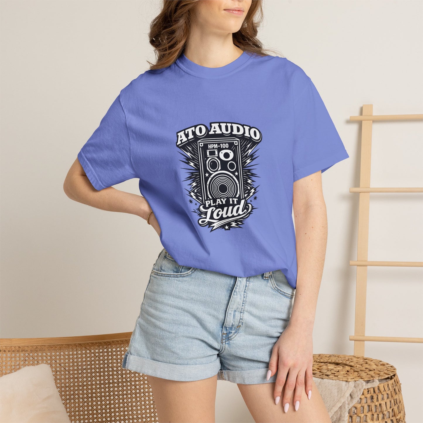 Audio Speaker Vintage T-Shirt — "Play It Loud" Graphic Tee