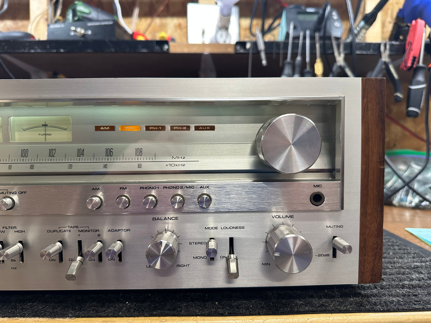 **SERVICED** Pioneer SX-950 Vintage Stereo Receiver